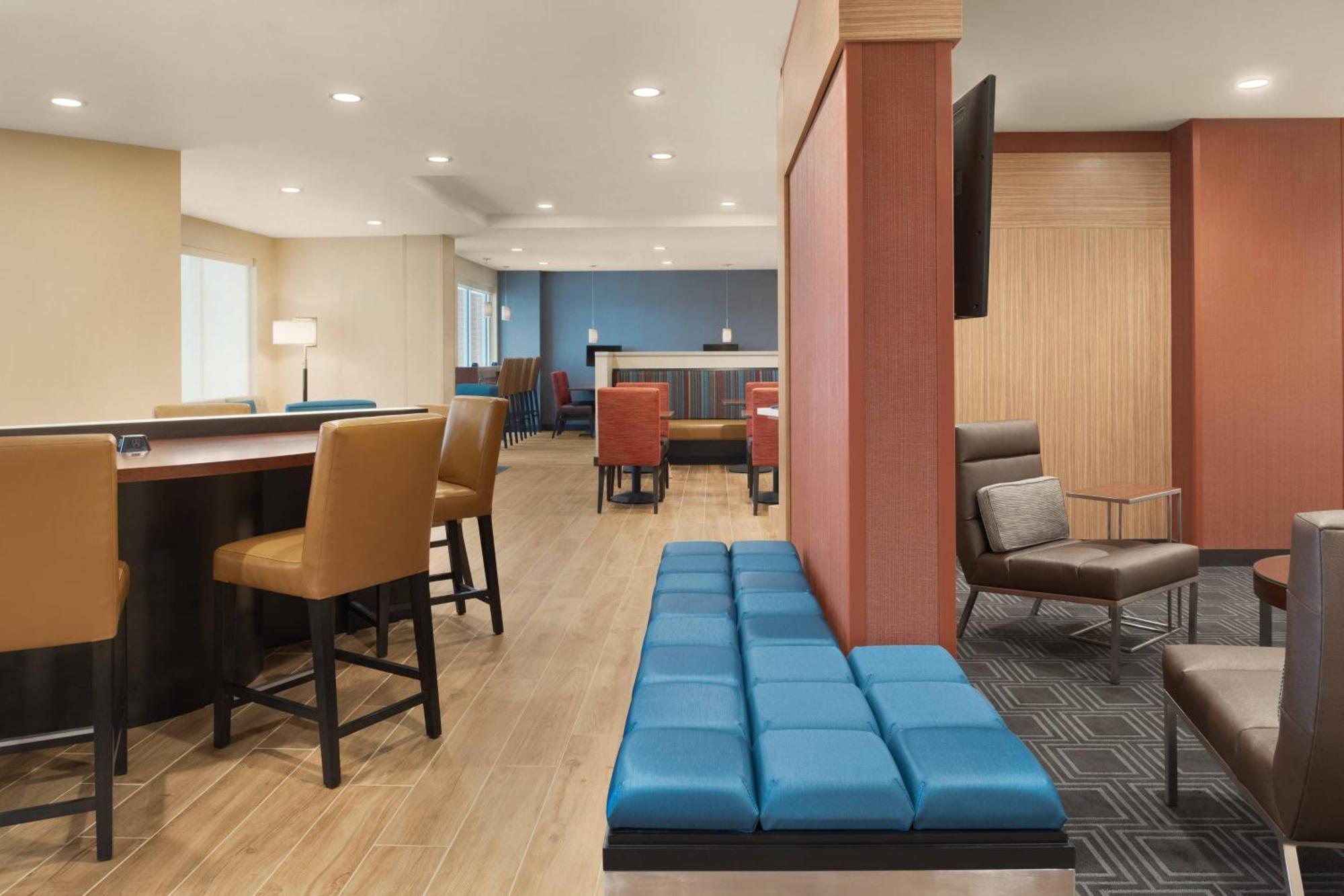 Towneplace Suites By Marriott Dubuque Downtown Eksteriør billede