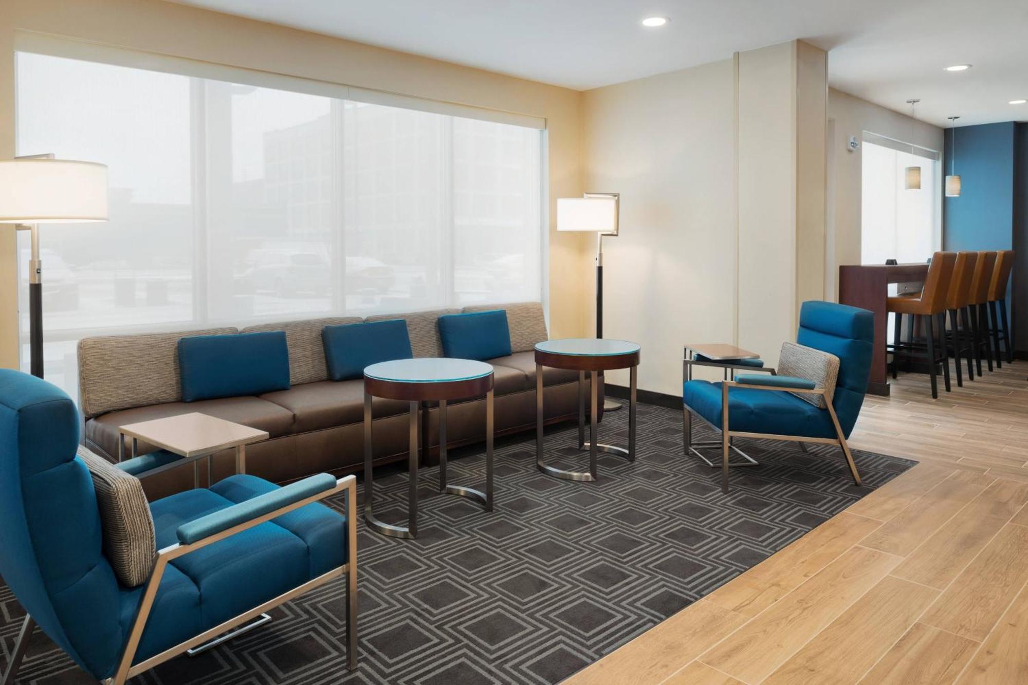 Towneplace Suites By Marriott Dubuque Downtown Eksteriør billede
