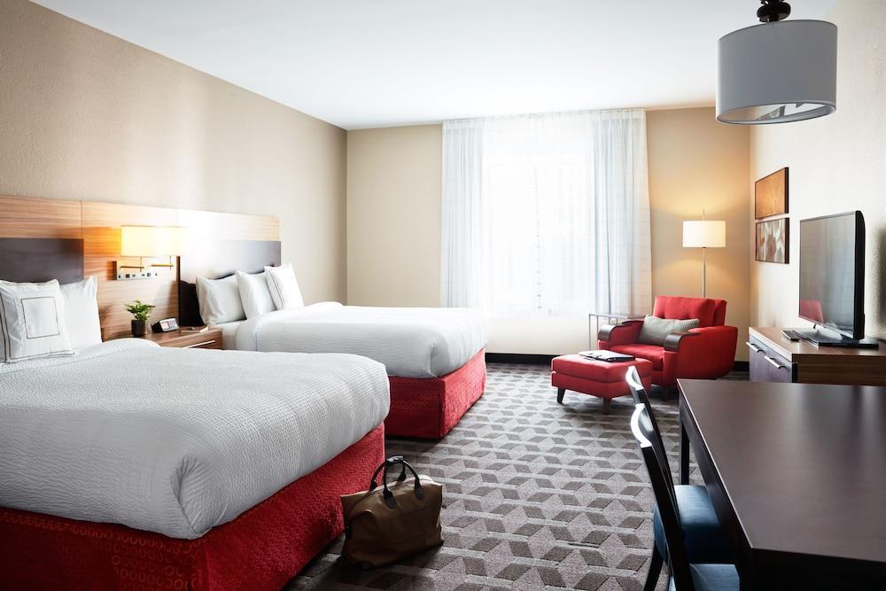 Towneplace Suites By Marriott Dubuque Downtown Eksteriør billede