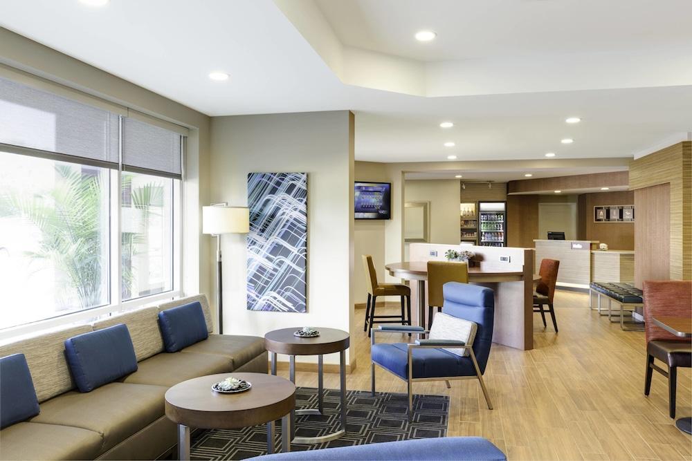 Towneplace Suites By Marriott Dubuque Downtown Eksteriør billede